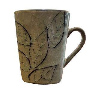 Roscher stoneware olive green leaf design “New Port” collection coffee cup.